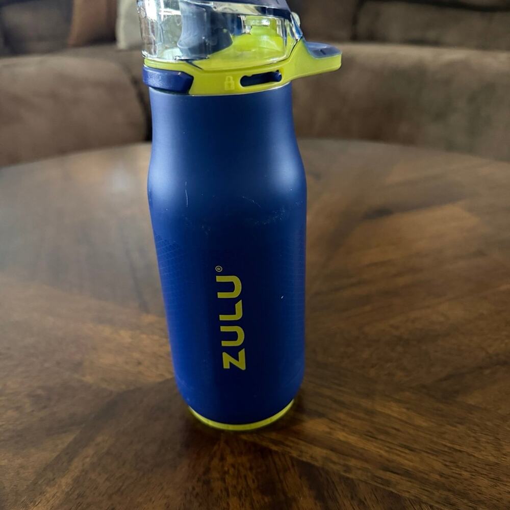 ZULU Chase 14oz Vacuum Insulated Stainless Steel Water Bottle - Good Condition!